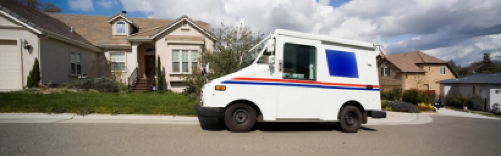 Mail truck 